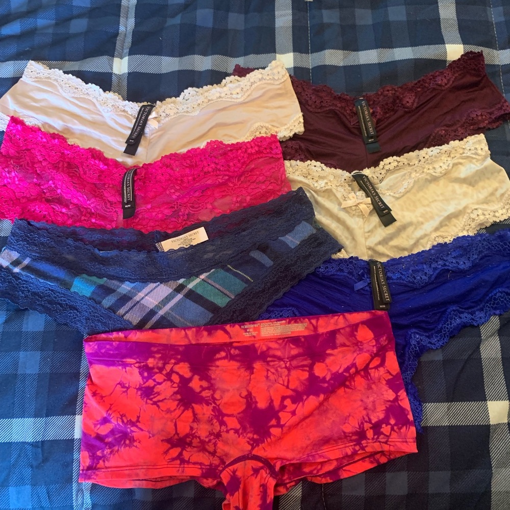 VS cheekie panties